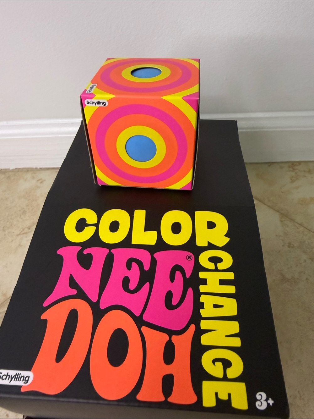 Color Nee-Doh Change - Bright Pink & Yellow Set